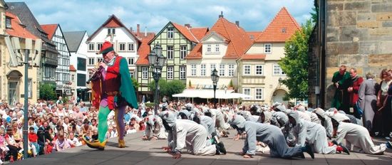 Hameln_pied_piper_open_air_play