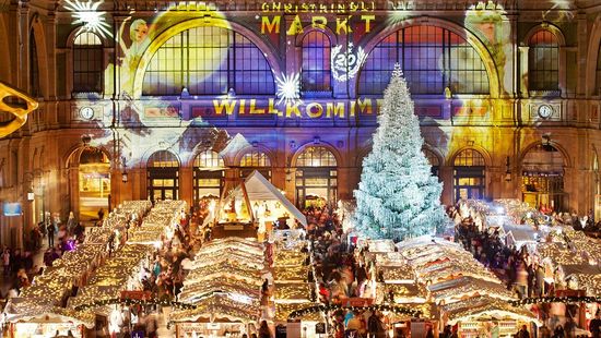 Zurich_christkindlimarkt_1