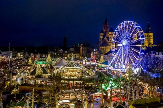 Kerstmarkt-maastricht-